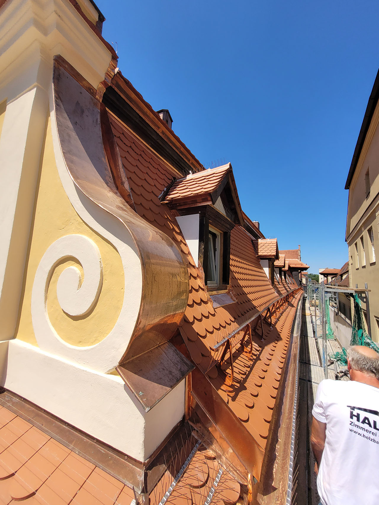 Dach- und Fassadensanierung, Haidplatz, Regensburg