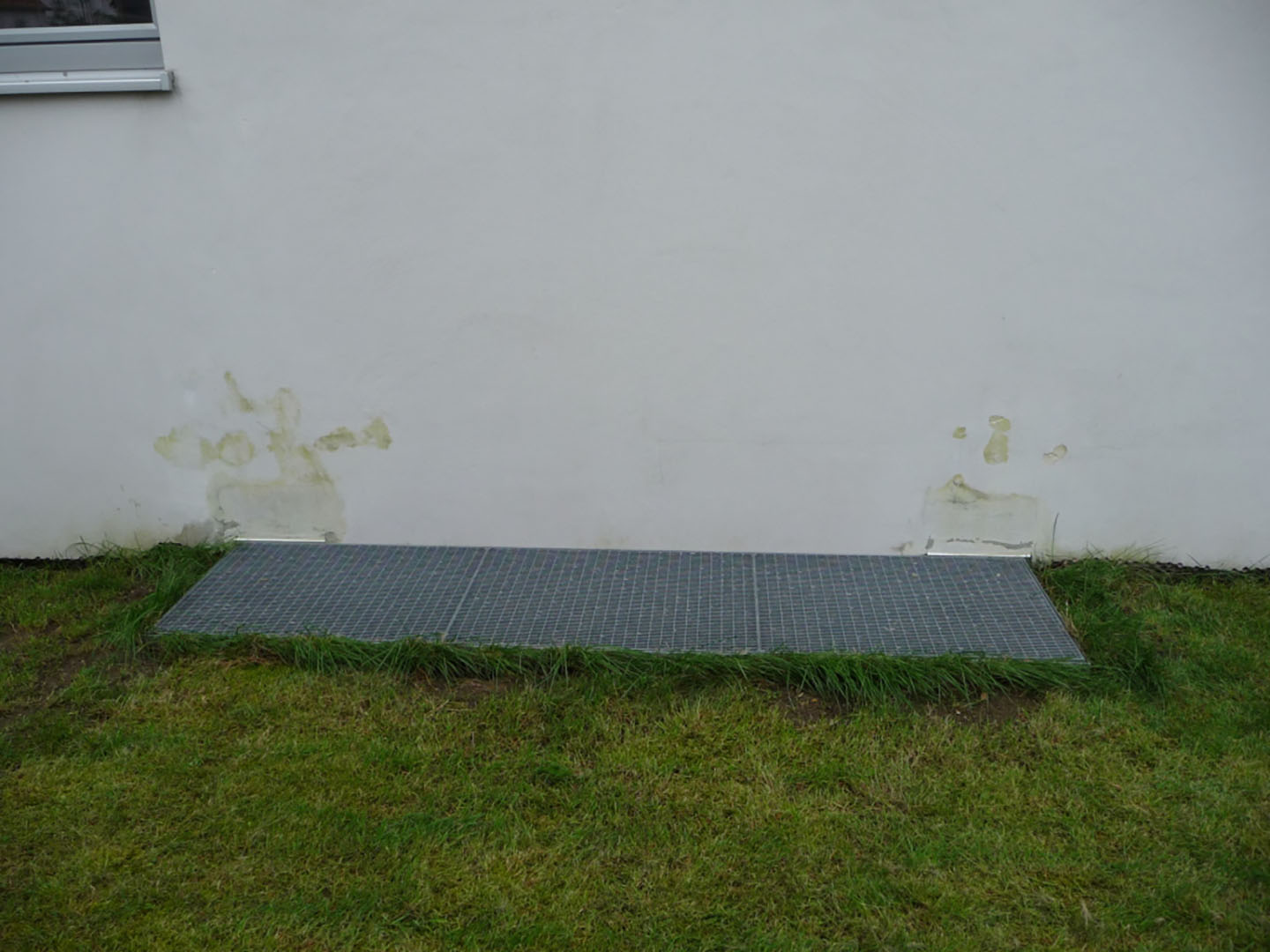 Feuchteschaden Fassadensockel